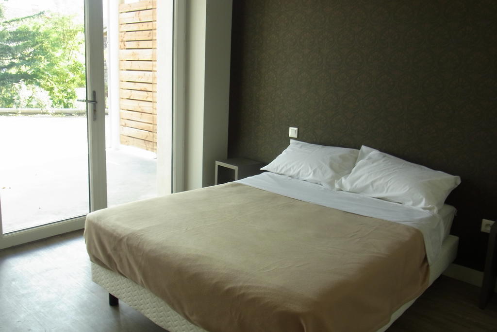 Apartment Le 101 *