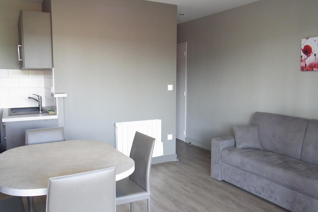 Apartment Le 101 *